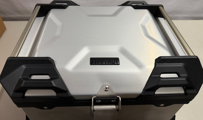 SW-MOTECH - GPT.11.900.70000/S - TRAX ADV Top Case System, Silver TRAX