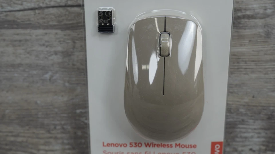 Lenovo 530 Wireless Mouse Ergonomic Design 1200 Dpi Long Battery Life Almond - Image 2 of 4