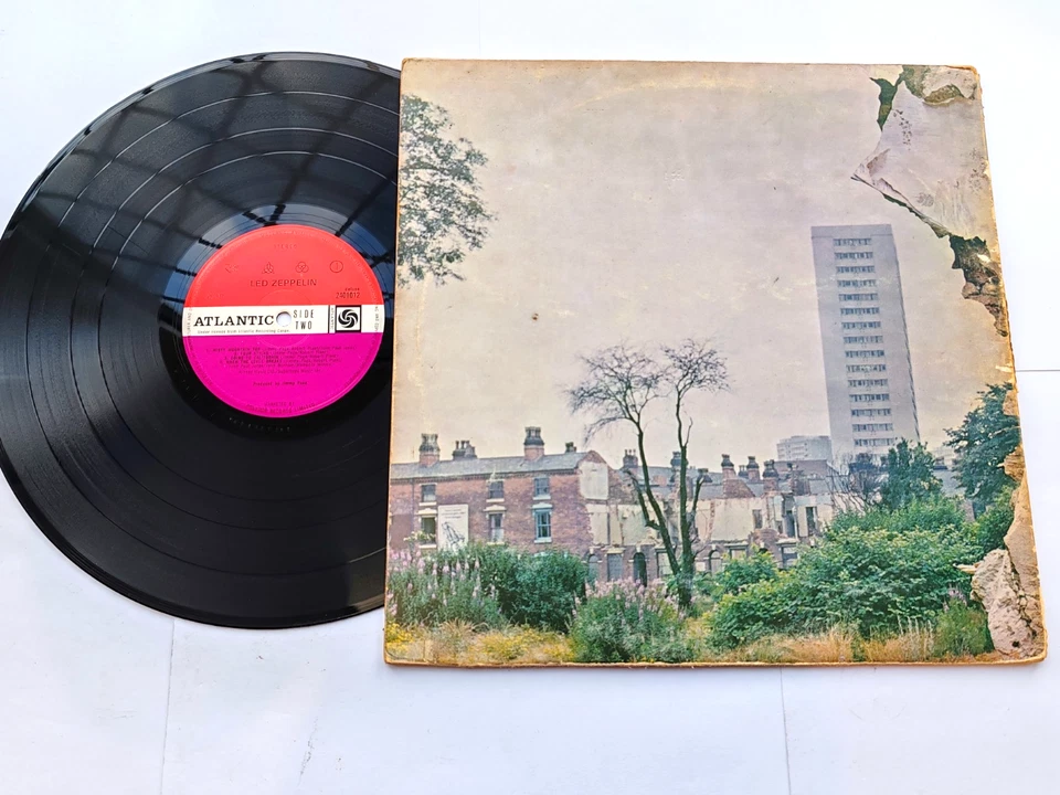 Led Zeppelin - Untitled 1971 UK Version 5 ? Pecko duck  Porky Misty Mountain Top - Image 3 of 4