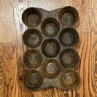 Unusual early cast Iron Muffin/Popover Pan w/raised “10” quality casting beauty — photo 1