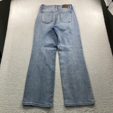 Judy Blue Jeans Women 7/28 Light Wash High Rise Straight Distressed JB82501LT