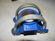 Smith-Blair 3" 10674 Tapping Servic Iron Saddle Clamp Double Bale 2 1/4" Outlet