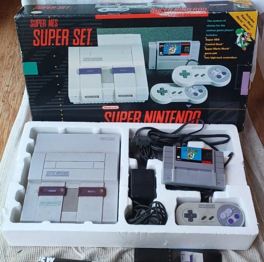 Super Nintendo SNES Super Set Console w Controllers Mario World