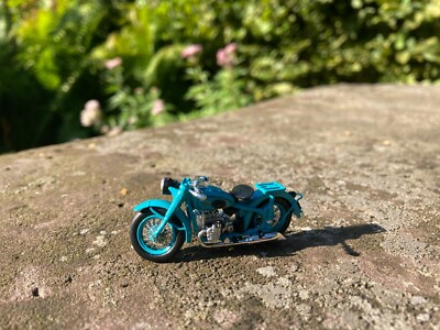 Motorrad M-72M,  Dip Models 1:43