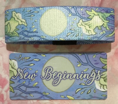 Zox New Beginnings Armband Strap And Card. Blume und Mond Thema