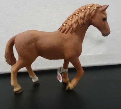 schleich paint horse mare