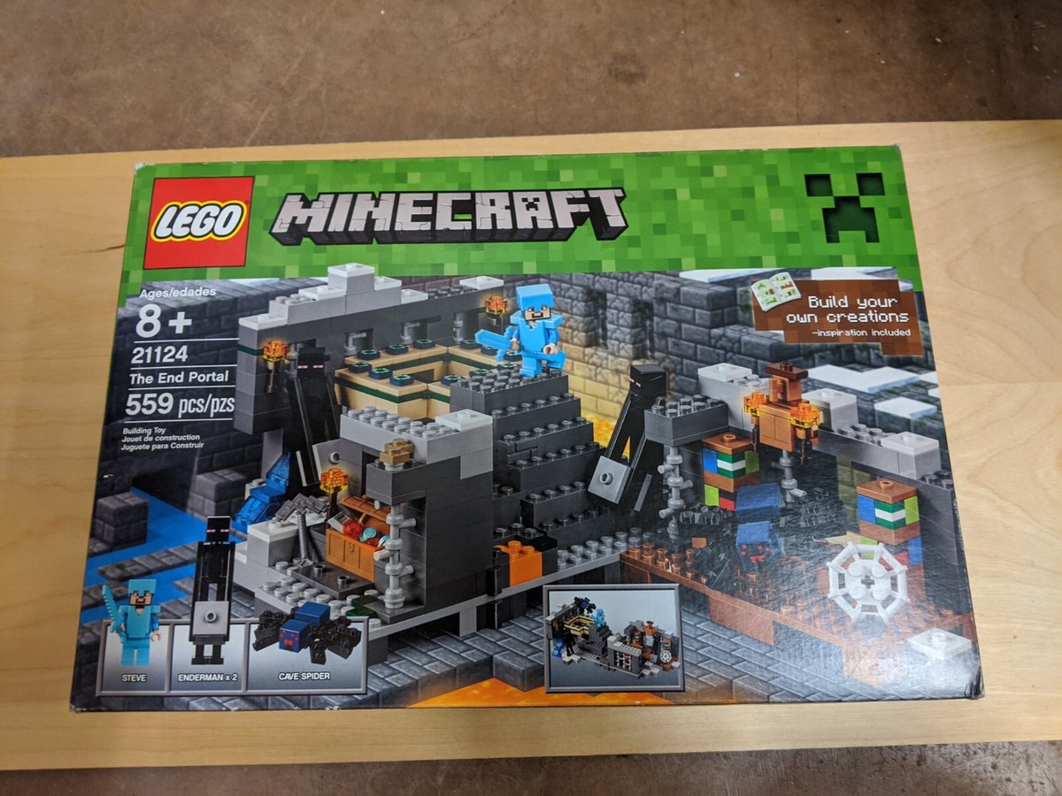 Lego Minecraft The End Portal (21124) 559 pc Retired Brand New