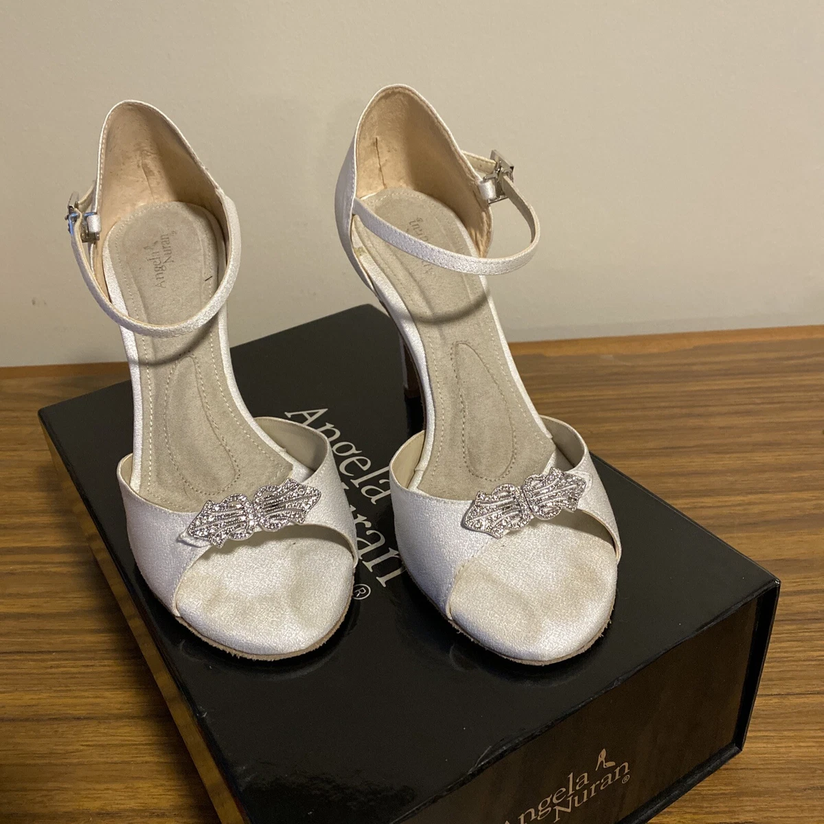 Used wedding store shoes