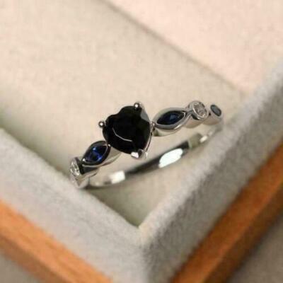 2.25Ct Heart Shape Black Onyx & Sapphire Solitaire Wedding Ring In 925 Silver