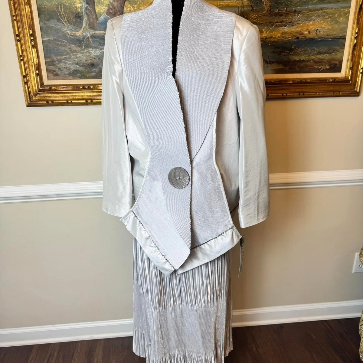 silver ladies dress suits Space Race