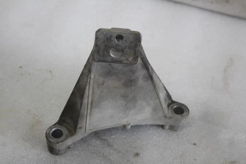 1996 1997 1998 1999 2000 2001 2003 2004 ACURA RL ДВИГАТЕЛЯ КРОНШТЕЙН КРЕПЛЕНИЯ - Изображение 2 из 4