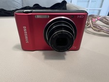 Samsung ST66 Digital camera 16.1 MP 5x Optical Zoom RED, 4GB SD Card  Charger