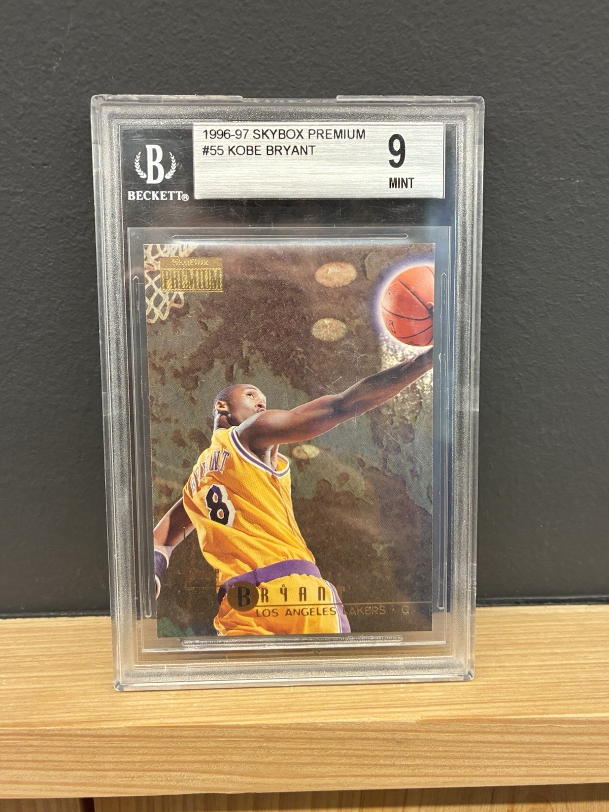 Kobe Bryant 1996 Skybox Premium #55 Base Price Guide - Sports Card