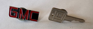 2 Vintage 1980s GMC Lacquer Enamel & GM Key Lapel Hat Pin Tie Tac Unique!