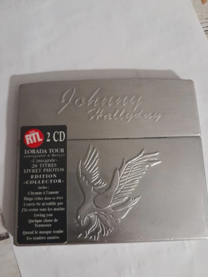 Johnny Hallyday-Coffret métal moulé(type Zippo), Lorada Tour - Neuf sous cello - - Photo 1/1