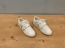 Sneaker donna Valentino Garavani Rockstud senza piastrelle, taglia EU 37 / US 7, bianca