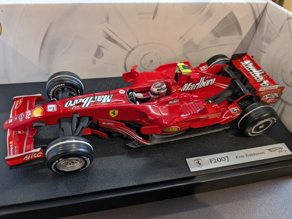 1/18 Ferrari F2007 Kimi Raikkonen  2007 World Champion tobacco livery - Image 2 of 4