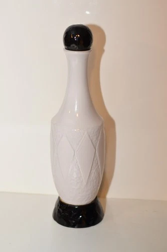 Frankoma pottery vase V9 #640
