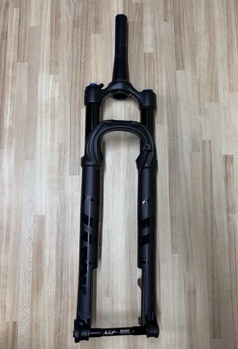 Fox Stepcast Float 32 Performance 29" 100mm GRIP