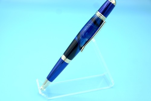 Estilo Sierra - bolígrafo prisma en azul y oro con perla negra y azul - Imagen 5 de 11