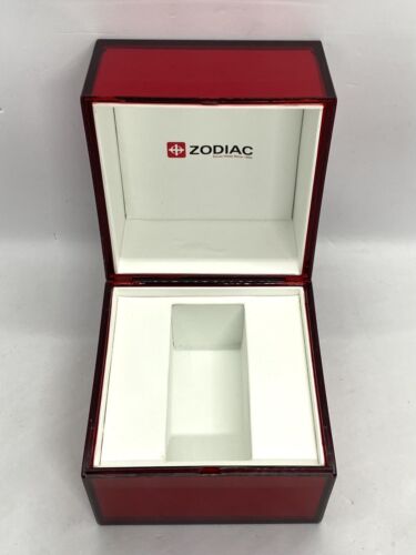 Vintage Zodiac Swiss Made Empty Watch Presentation Display Box - Picture 1 of 11
