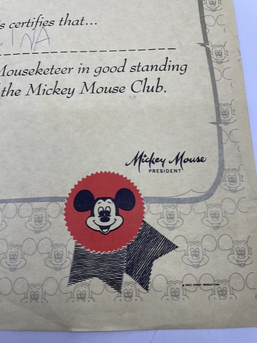 1970s VINTAGE DISNEY MICKEY MOUSE CLUB HONORARY MOUSEKETEER