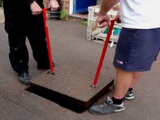 Mustang Mini-Lift XL Manhole Cover Lifters (Pair) DQ7 Drain Sewer Cover Lifter