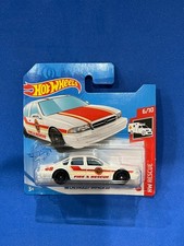 2021 HOT WHEELS HW RESCUE '96 CHEVROLET IMPALA SS FIRE RESCUE SHORT