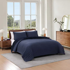 Classic Comfort 3-Piece Navy Blue Flannel Full/Queen Quilt Set