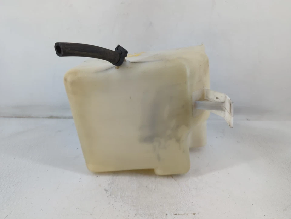 Chevrolet C1500 1989 radiador refrigerante desbordamiento expansión tanque botella YL84V Foto 3 de 4