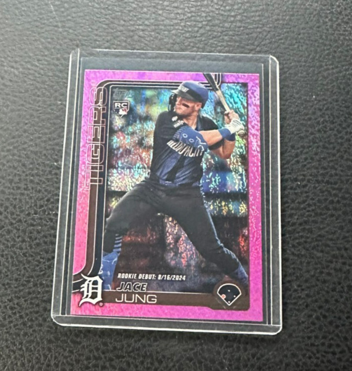 2025 Topps Update Jace Jung Rookie Debut Pink Holo Foil