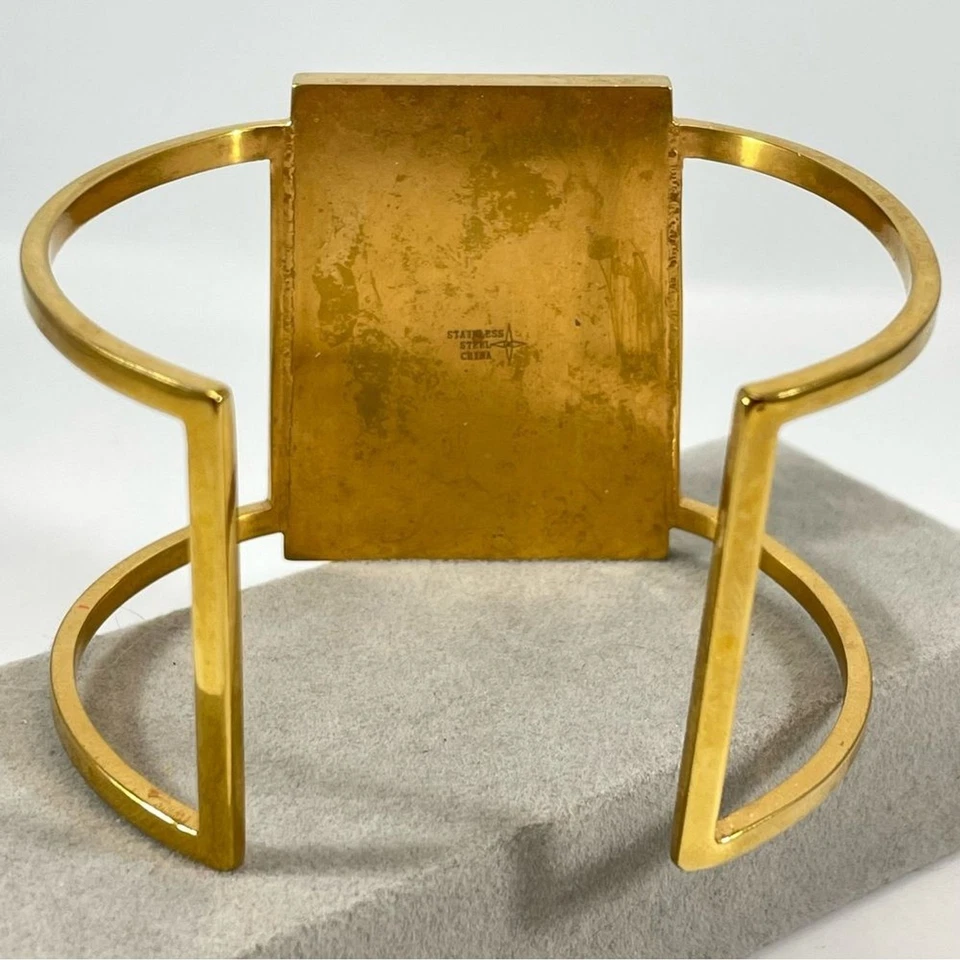 Brazalete Abierto Acero Inoxidable Tono Dorado Guantelete Cabujón Acrílico Centro Foto 2 de 4