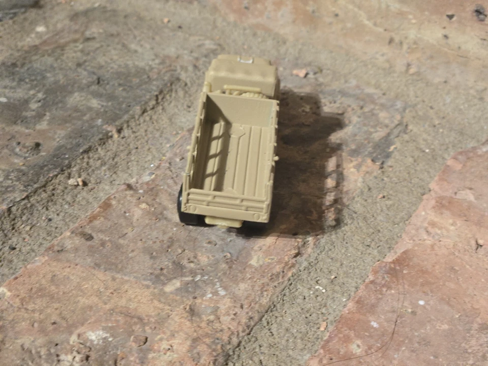 Camión Diecast Juguete MAISTO GI Joe Ford Vehículo Militar De Colección Foto 3 de 4