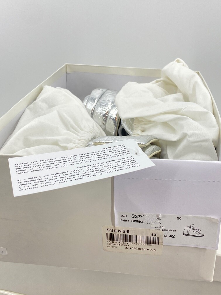 Maison Margiela Future High Silver Crinkle size 42 (US9) new Maison Margiela Future High Silver Crinkle size 42 (US9) new