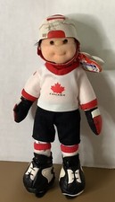 2002 Ty Hat-trick Hunter Beanie Canada Hockey PE Pellets