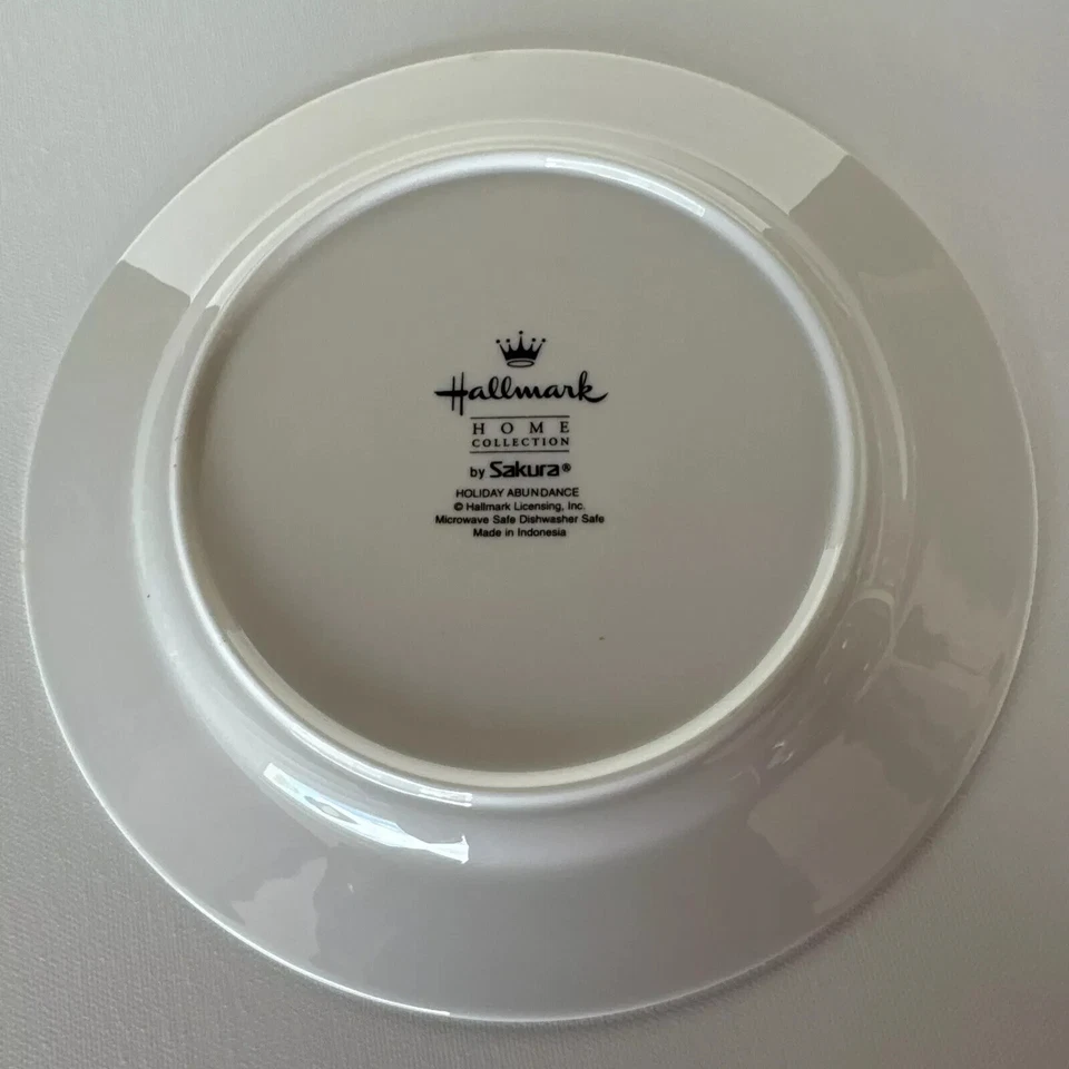 Hallmark Home Christmas Sakura HOLIDAY ABUNDANCE Salad Dessert Plates 8 1/2” NEW - Image 2 of 4