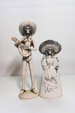 Juego de 2 Estatuillas Esqueleto Calacas Mexicanas Novia y Novio El Catrin y Catrina