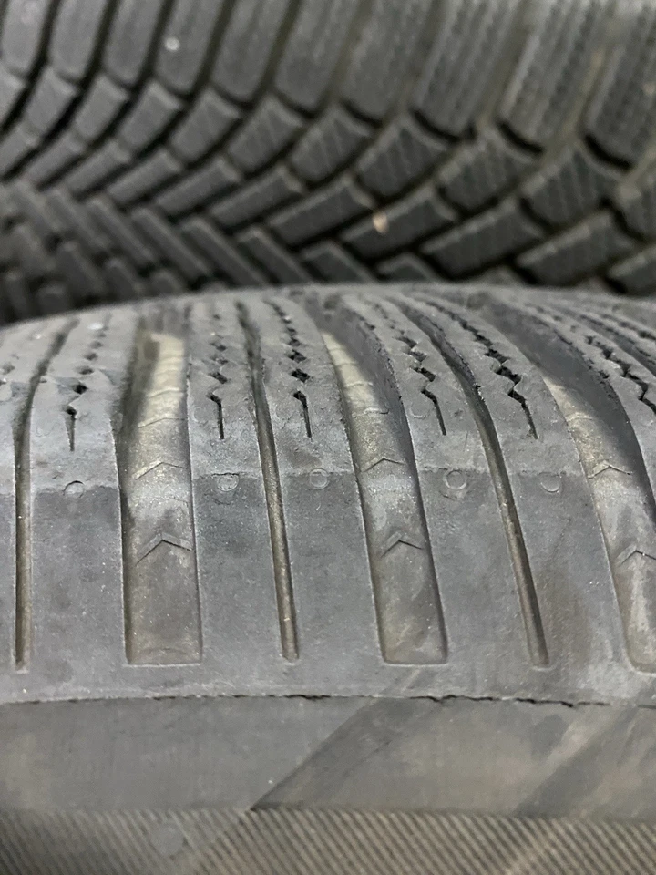 Land Rover Defender ab 2020 L663 Winterreifen Komplettrad Bridgestone 4 Stück - Bild 2 von 4