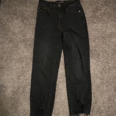 Judy Blue Jeans Womens Sz 3/26 Black Cropped Straight Leg Raw Hem JB88530