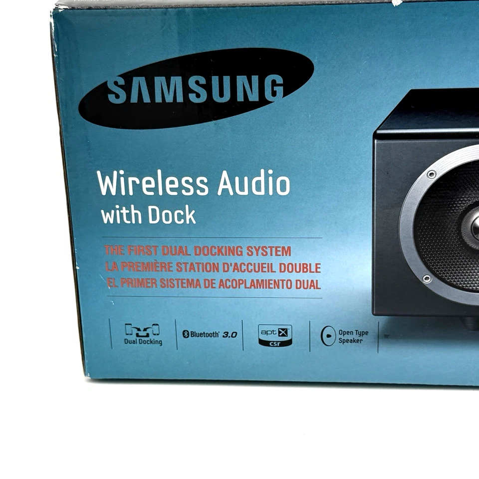Samsung Da-e570 2.0 Channel 10 Watt Wireless Audio System With Dual Dock - NEW - Image 2 of 4