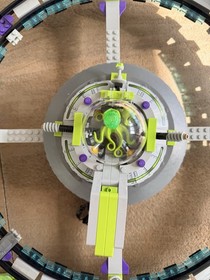 LEGO Space: Alien Mothership (7065)