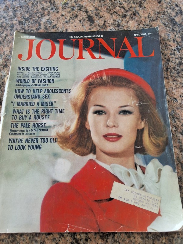 April 1962   Ladies Home Journal  Vintage Magazine