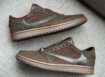 Size 11.5 - Travis Scott x Air Jordan 1 Retro OG SP Low Velvet