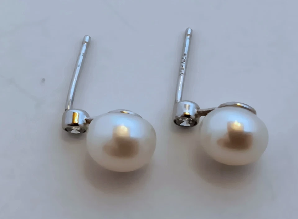 Helzberg Diamond 925 Sterling Silver Cultured Pearl & Diamond Post Earrings - Image 3 of 4