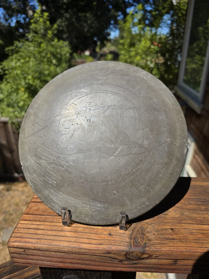 Vintage Innova DX Stingray 173g San Marino Pat.# PFN Circle Stamp Golf Disc  - Image 3 of 4