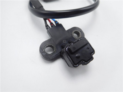New Crankshaft Position Sensor J5T25099 MD357274 For Mitsubishi
