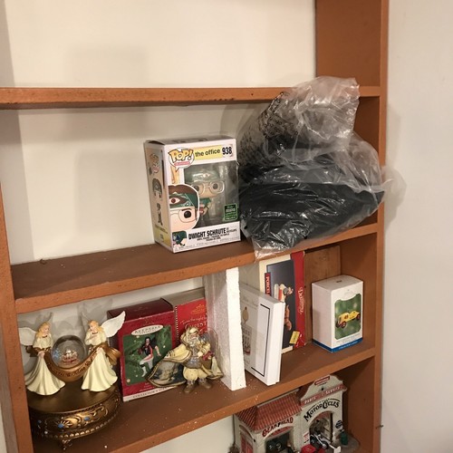 Funko Pop DWIGHT SCHRUTE RECICLOPS #938 - Exclusivo de la Convención de Primavera 2020 - Imagen 5 de 5