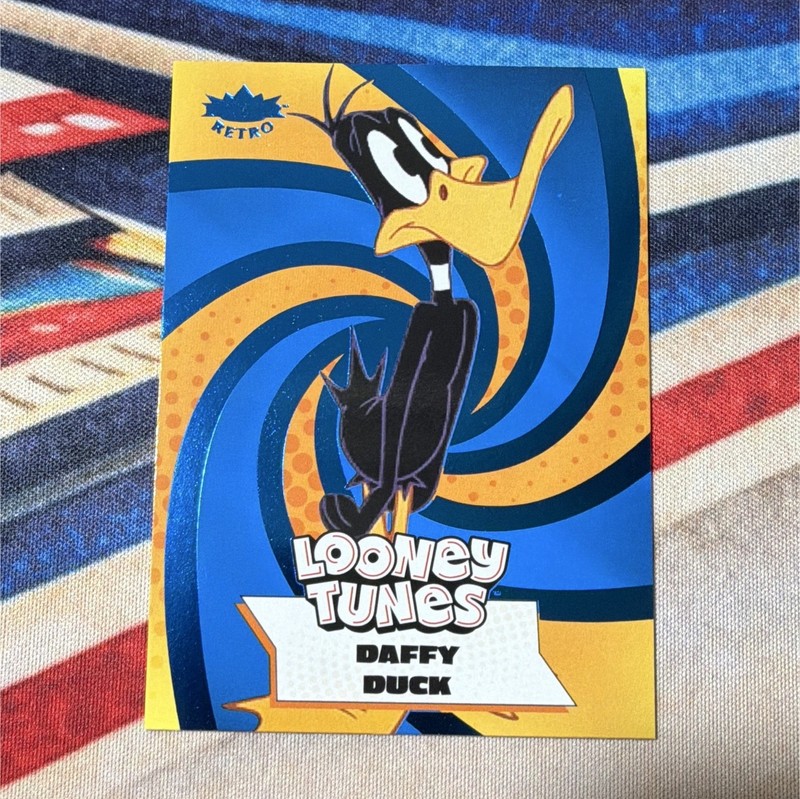Fleer Retro Looney Tunes Daffy Duck #2 2024 Base Set Non-Sport Trading Card
