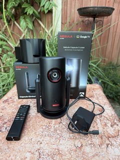 Proiettore Laser Nebula Capsule 3 con Gimbal Usato pochissimo. Con scatola.