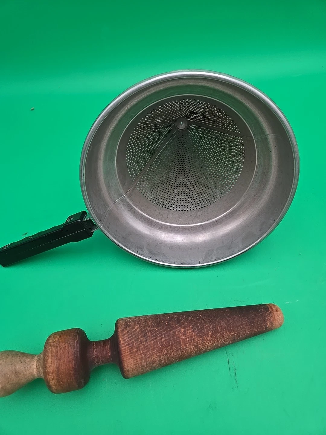 Vintage Steelco Stainless Steel Cone Shaped Food Sieve Strainer W/ WOOD PESTLE